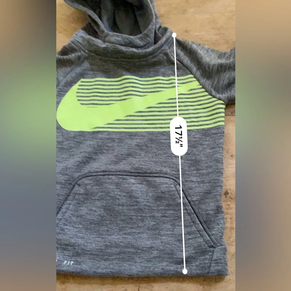 Nike Dri Fit Kid’s 7/L (6-7 yrs) Striated Gray‎ Neon Logo Scuba Neck Hoodie